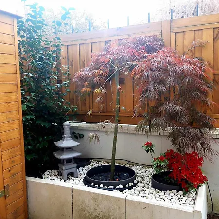 Superbe Avec Terrasse Apartment Courbevoie